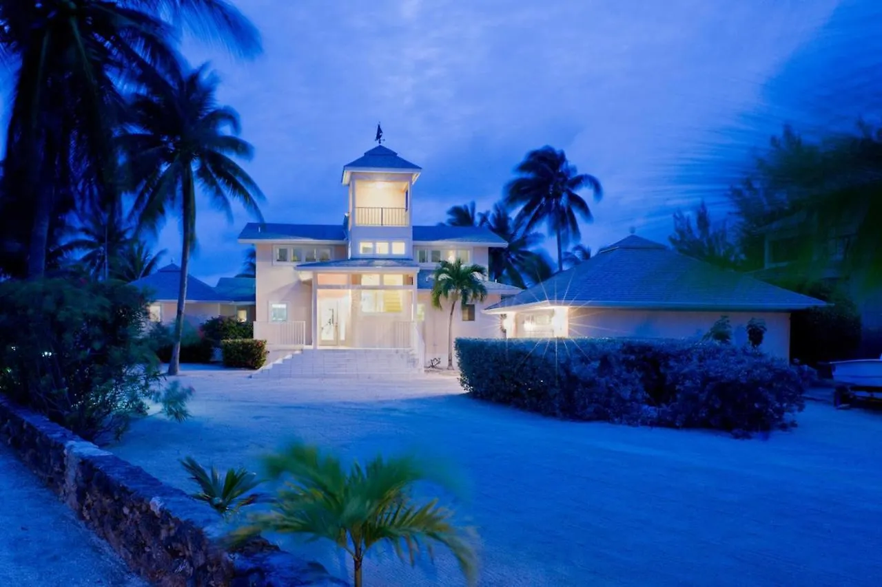 Ferienhaus Two Rainbows By Grand Cayman Villas & Condos Driftwood Village