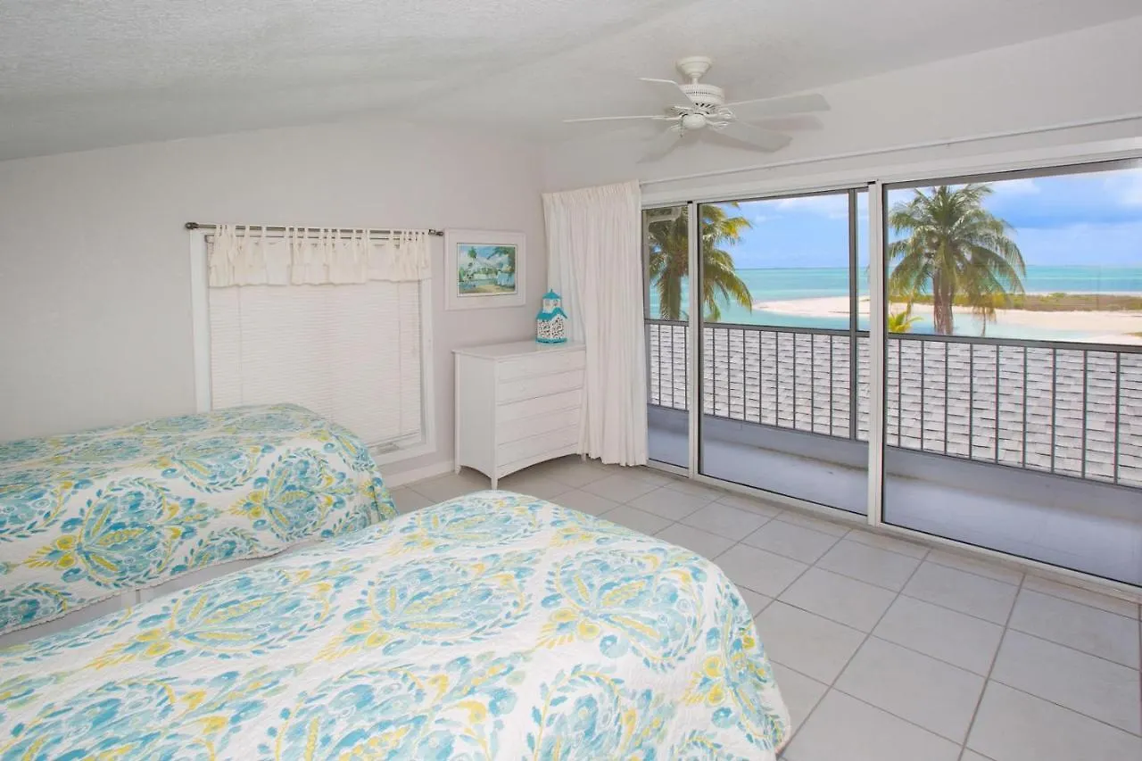 Two Rainbows By Grand Cayman Villas & Condos Driftwood Village Ferienhaus